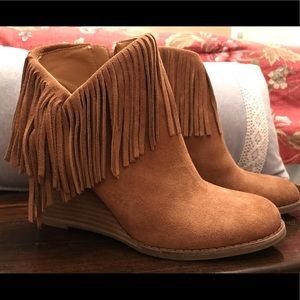 Lucky Brand tasseled booties